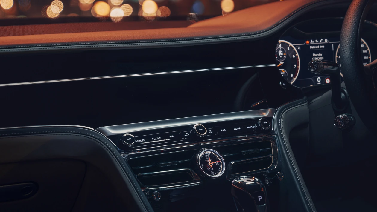 Bentley Flying Spur V8 Detail